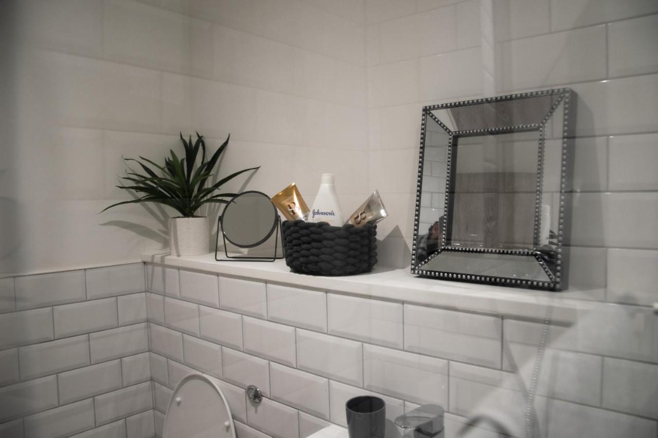 Bv Apt 2 Bedroom At Holmfirth Perfect Views Huddersfield Exteriér fotografie